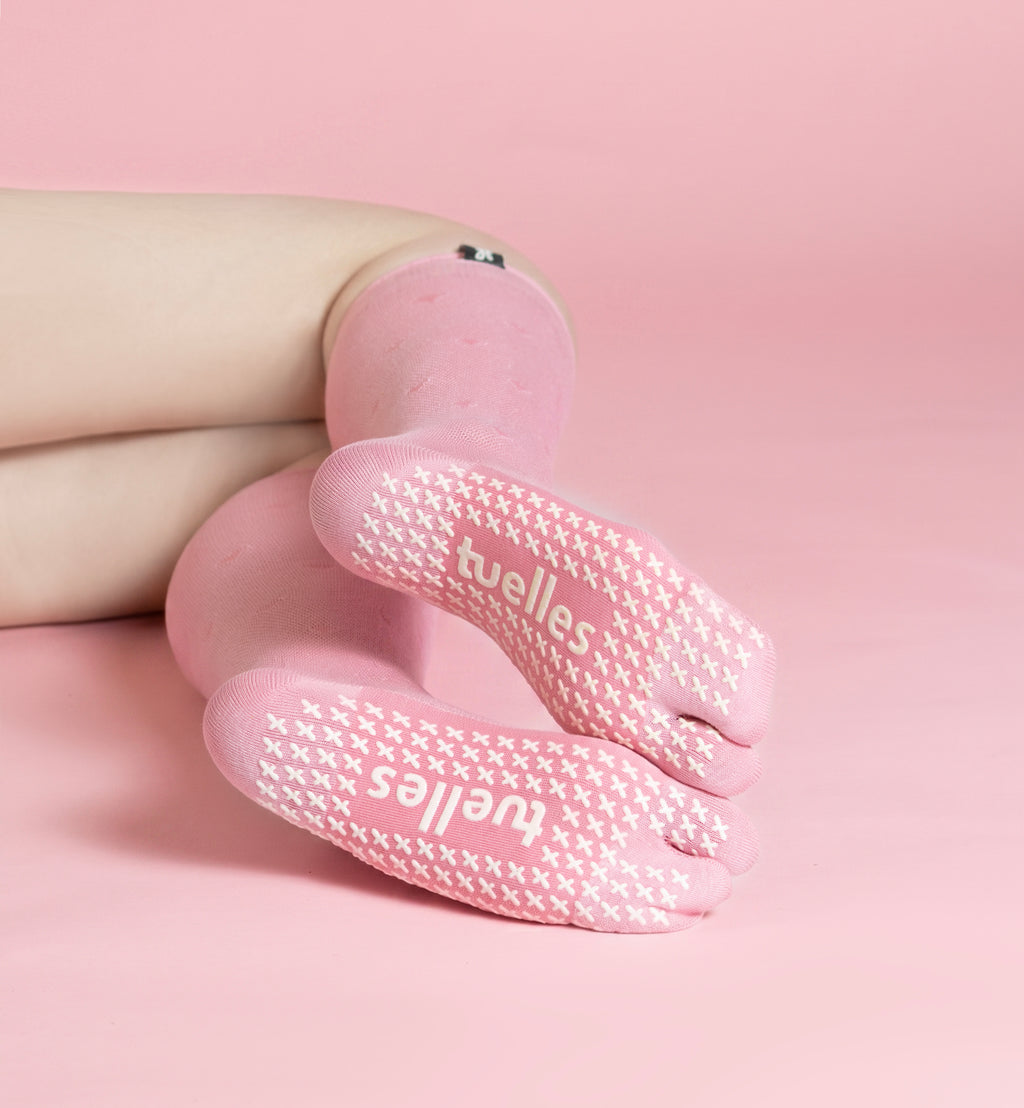 Heart Tabi Grip Stockings in pink with white pattern, tabi grip stockings by Tuelles