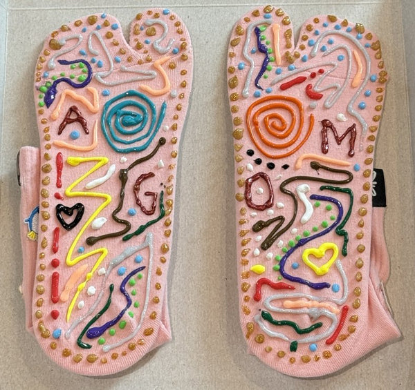 tuelles DIY grip sock design 1